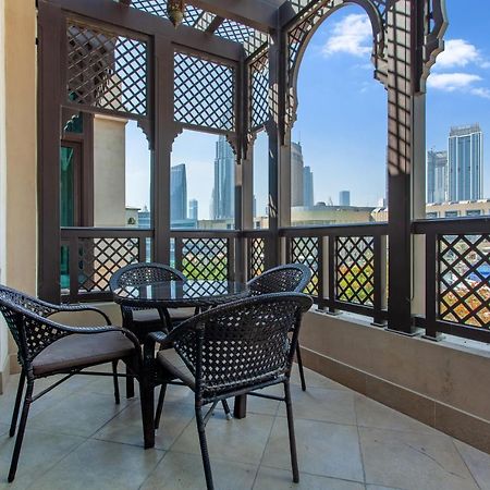 Bnbmehomes - Traditional Meets Modern In Downtown - 5041 Dubái Exterior foto